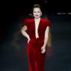 Sasha Cohen défile lors de la soirée "Go Red For Women", dans le cadre de la fashion week à New York, le 6 février 2014.
