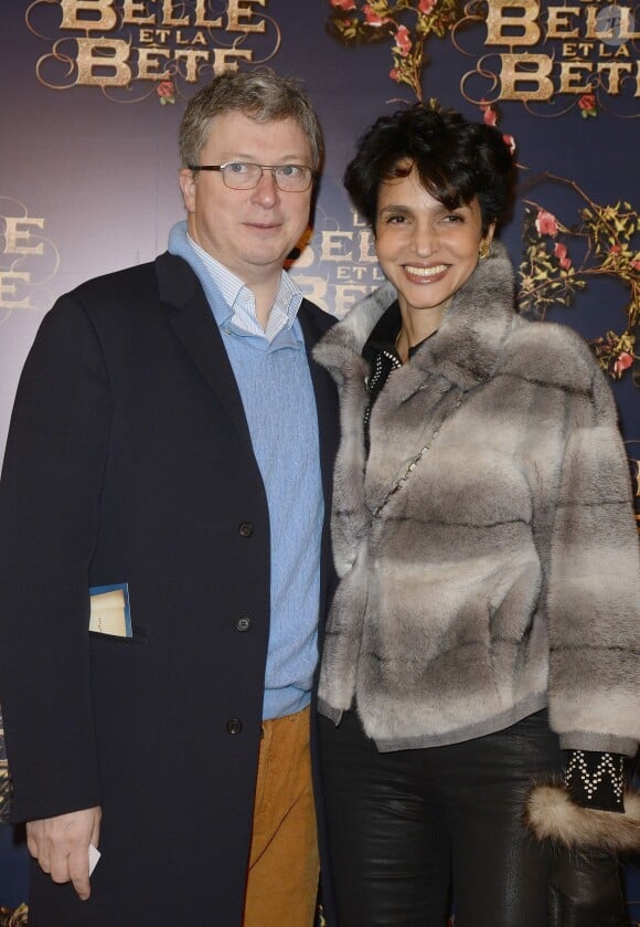 Farida Khelfa et son mari Henri Seydoux à l'avant-première du film "La Belle et La Bête" à Paris le 9 février 2014.