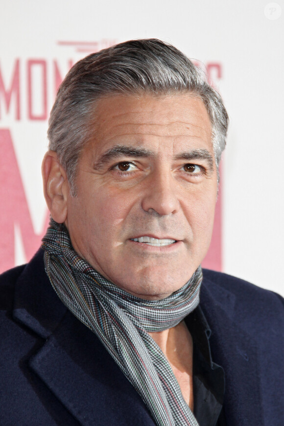 George Clooney à la première du film Monuments Men à Londres, le 11 février 2014.