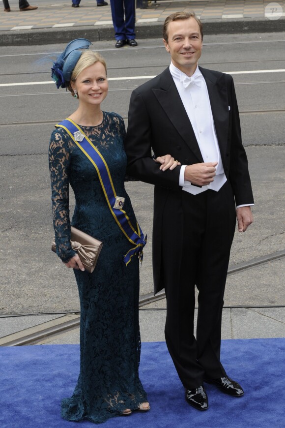 La princesse Carolina de Bourbon-Parme et son mari Albert Brenninkmeijer à Amsterdam le 30 avril 2013 lors de l'intronisation du roi Willem-Alexander des Pays-Bas.