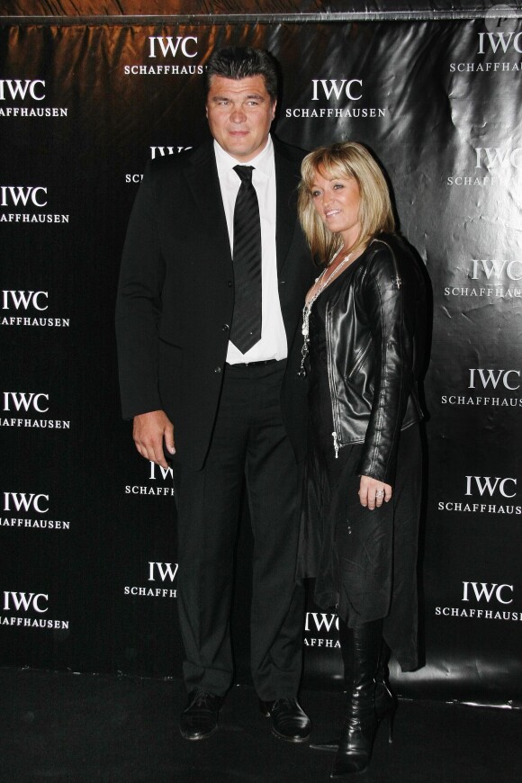 David Douillet et sa femme Valérie à Paris, le 16 juin 2008. 
