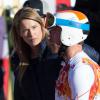 Bode Miller et sa belle Morgan Beck après l'épreuve du Super Combiné aux Jeux olympiques de Sotchi au Rosa Khutor Alpine Center de Sochi, le 13 février 2014