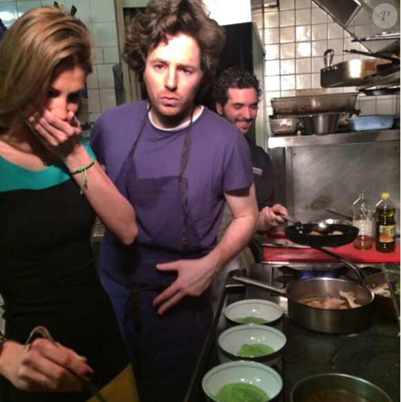 Jean Imbert et Alexandra Rosenfeld passent leur Saint-Valentin en cuisine à L'Acajou le vendredi 14 février 2014