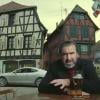 Eric Cantona dans une pub pour une bière française, censurée en Angleterre