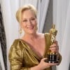 Meryl Streep avec un Oscars à Hollywood, le 26 février 2012.