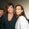 Kris Jenner et Kim Kardashian, lors d'une conférence de presse à Vienne avec l'homme d'affaires Richard Lugner. Le 27 février 2014.