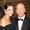 Bruce Willis et sa jolie épouse Emma Heming à la soirée Vanity Fair suivant les Oscars à Los Angeles, le 2 mars 2014.