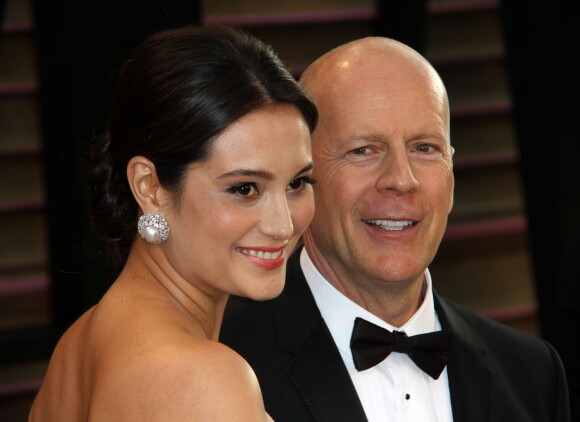 Bruce Willis et sa jolie Emma Heming, enceinte, à la soirée Vanity Fair suivant les Oscars à Los Angeles, le 2 mars 2014.