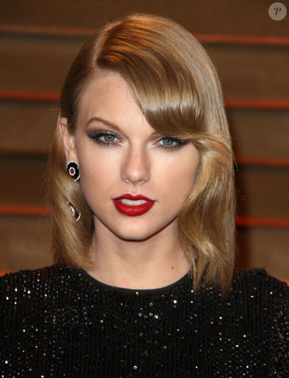 Taylor Swift à la soirée Vanity Fair après la 86e cérémonie des Oscars, le 2 mars 2014 .