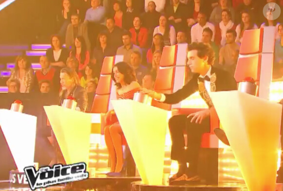 Jacynthe face aux coachs dans "The Voice 3", samedi 8 mars 2014.