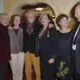 Gérard Lartigau, Jean Rochefort avec sa femme, Françoise Fabian, Agathe Natanson et Jean-Pierre Marielle à Paris le 3 juin 2013.
