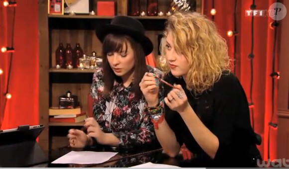 Natacha Andréani et Cloé en répétition dans The Voice 3.