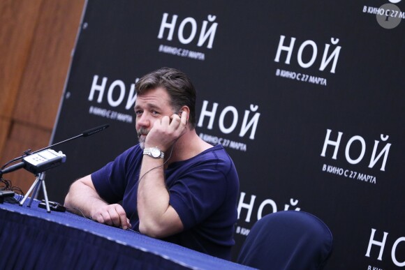 Russell Crowe assure en solo la promotion de Noé à Moscou, le 17 mars 2014.