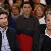 Michel Leeb et son fils Tom Leeb lors de l'enregistrement de l'émission "Vivement Dimanche" à Paris le 19 mars 2014. L'émission sera diffusée le 23 mars sur France 2