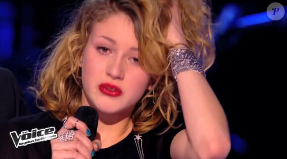 Cloé dans "The Voice 3" sur TF1 le samedi 15 mars 2014.