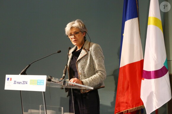 Claudie Haigneré - lancement du programme "100 000 professeurs pour l'Afrique" au palais de la découverte à Paris, le 20 mars 2014.