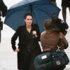 Angelina Jolie arrive à Sarajevo avec William Hague le 27 mars 2014.