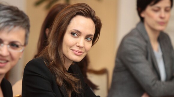 Angelina Jolie, radieuse, mène sa guerre contre les violences sexuelles