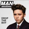 Brooklyn Beckham, photographiée par Alasdair McLellan pour le numéro printemps-été 2014 du magazine Man About Town.