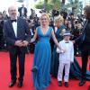 William Hurt, Sandrine Bonnaire et Augustin Legrand lors du Festival de Cannes le 22 mai 2012