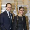 La princesse Victoria et le prince Daniel de Suède visitaient le 1er avril 2014 l'agence pour l'emploi de Solna.