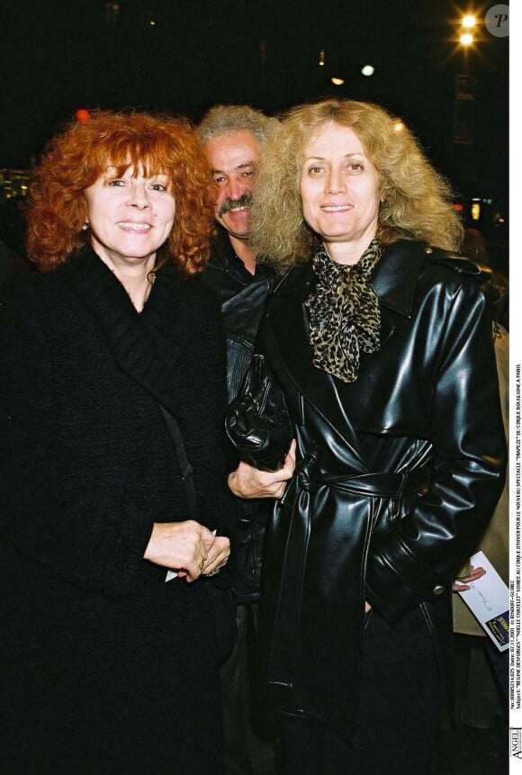 Régine Deforges et Noëlle Chatelet en 2001.