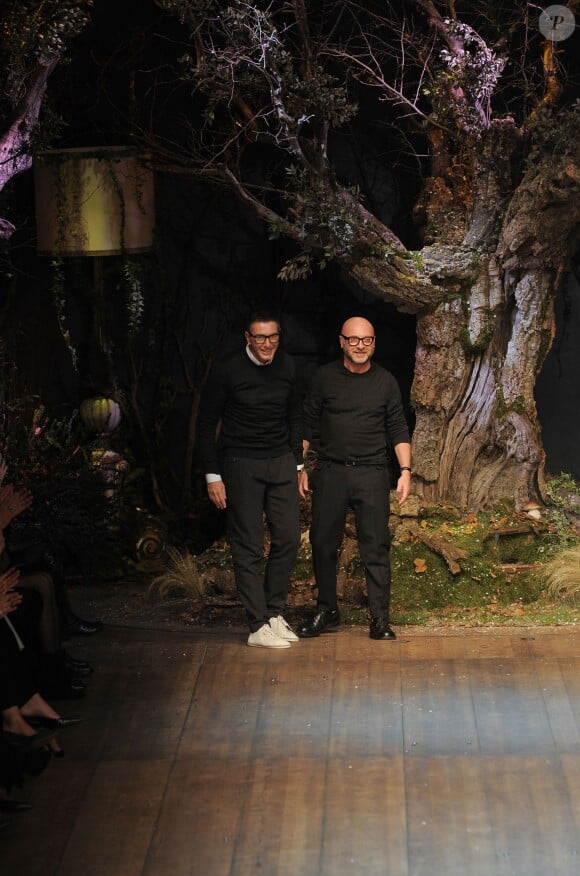 Stefano Gabbana et Domenico Dolce à l'issue du défilé Dolce & Gabbana automne-hiver 2014-2015. Milan, le 23 février 2014.