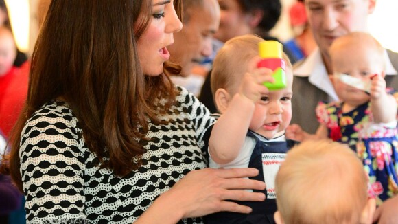Kate Middleton et William : Le prince George, intrépide et costaud, en impose !