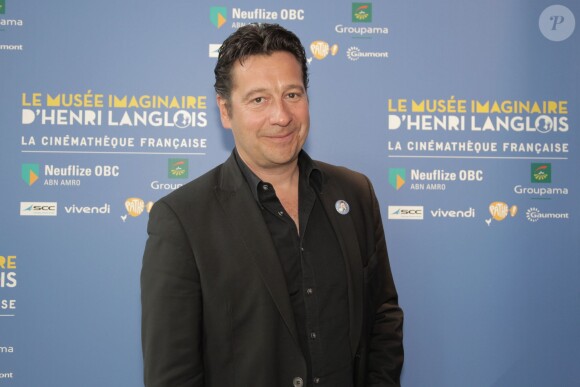 Laurent Gerra lors du vernissage de l'exposition "Le musée imaginaire d'Henri Langlois" à la Cinémathèque française à Paris le 7 avril 2014