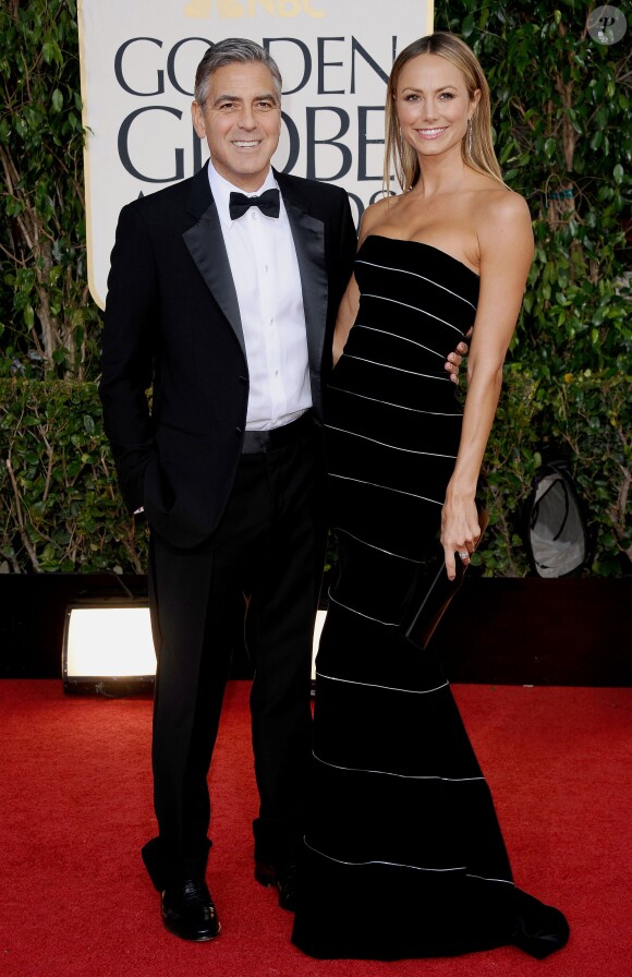 George Clooney et Stacy Keibler lors des Golden Globes 2013