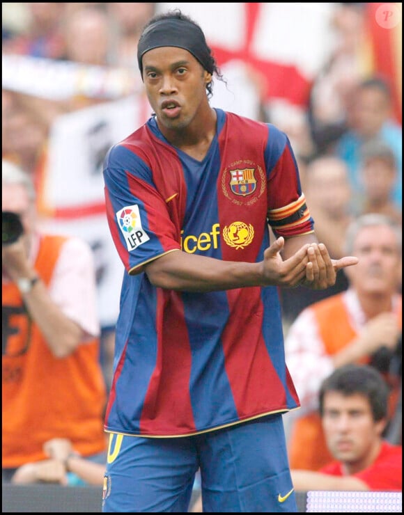 Ronaldinho à Barcelone le 2 septembre 2007. 
