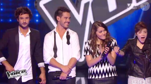 Élodie est sauvée par le public, Mika sauve les Fréro Delavega. Marina d'Amico est éliminée dans The Voice 3, le samedi 12 avril 2014, sur TF1
