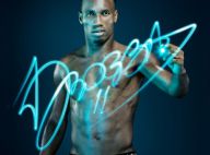 Didier Drogba, dénudé, dévoile sa ligne de sous-vêtements