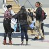 Gwen Stefani, son mari Gavin Rossdale et leurs trois garçons Kingston, Zuma et Apollo, prennent un jet privé à l'aéroport de Van Nuys, à destination de Las Vegas. Le 26 avril 2014.