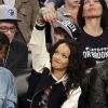 Rihanna avec sa meilleure amie Melissa Forde lors du match de basket entre les Brooklyn Nets et les Toronto Raptors à Brooklyn, le 27 avril 2014.