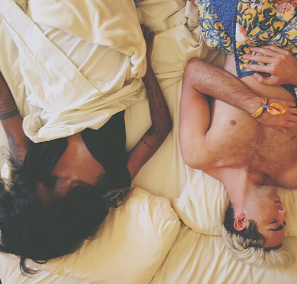 Depuis début avril 2014, Angel Haze et Ireland Baldwin n'ont de cesse de s'afficher ensemble sur les réseaux sociaux et de s'y faire des déclarations enflammées.