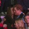 Cressida Bonas avec le prince Harry à Wembley le 7 mars 2014 pour le We Day organisé par l'association Free the Children. Ils se sont séparés en avril 2014 après un peu moins de deux ans de relation.