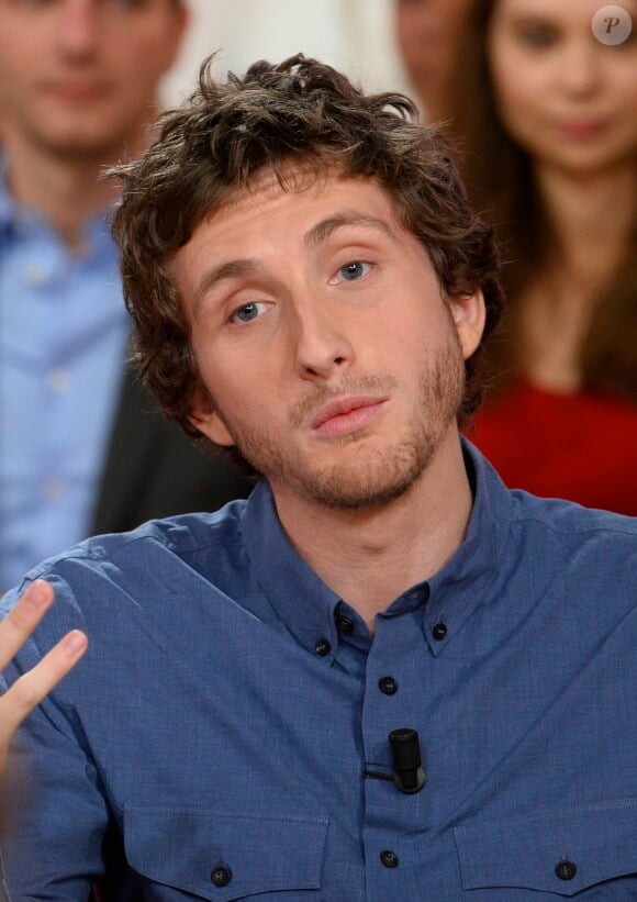 Baptiste Lecaplain - Enregistrement de l'émission "Vivement Dimanche" à Paris le 30 avril 2014. Diffusion le 4 mai.