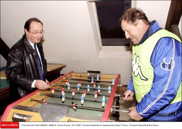 François Hollande rencontre Guy Roux dans l'Yonne en 2001