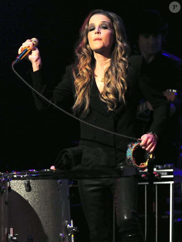 Lisa Marie Presley en concert au "City Winery" à Chicago, le 25 octobre 2013.