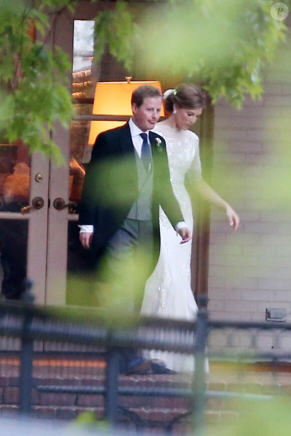 Guy Pelly et Elizabeth Wilson lors de leur mariage, le 3 mai 2014 à Memphis, au Hunt and Polo Club.