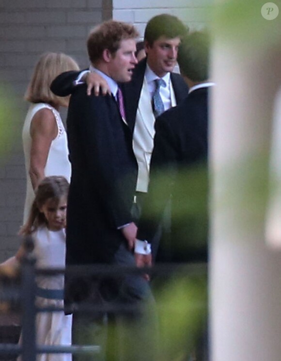 Le prince Harry avec un ami au mariage de Guy Pelly et Elizabeth Wilson, le 3 mai 2014 au Hunt and Polo Club de Memphis