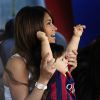 Antonella, compagne de Lionel Messi, est venu l'applaudir avec leur fils Thiago au Camp Nou à Barcelone en Espagne le 3 mai 2014, jour de la fête des Mères, pour son match contre Getafe. 