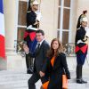 Manuel Valls et sa femme Anne Gravoin lors du dîner officiel au Palais de l'Elysée, en l'honneur du premier ministre japonais Shinzo Abe et de son épouse Akie Abe à Paris le 5 mai 2014