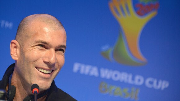 Zinédine Zidane, excédé : ''On raconte tout et n'importe quoi''