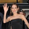 Angelina Jolie - Avant-première du téléfilm 'The Normal Heart' à New York le 12 mai 2014. Difficile de ne pas voir les traces de poudre blanche sur son visage...