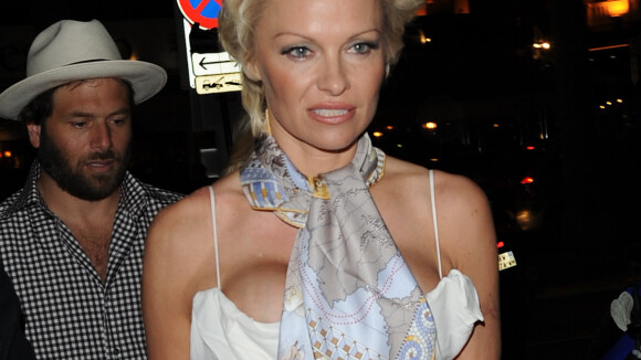 Pamela Anderson : Violée à 12 ans et en réunion, ses révélations choc à Cannes