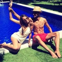 Vanessa Lawrens et Julien (Les Anges 6) : Complices pour un shooting photo sexy