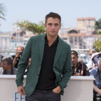Robert Pattinson à Cannes : Le sex-symbol sensible provoque déjà la cohue