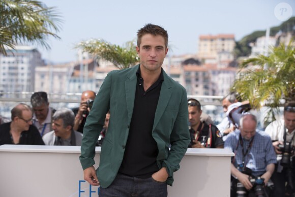 Robert Pattinson - Photocall du film "The Rover" lors du 67e Festival international du film de Cannes, le 18 mai 2014